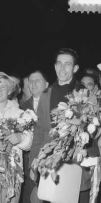 Jan Pesman, Dutch Olympic bronze-medalist speed skater (1960)., dies at age 82